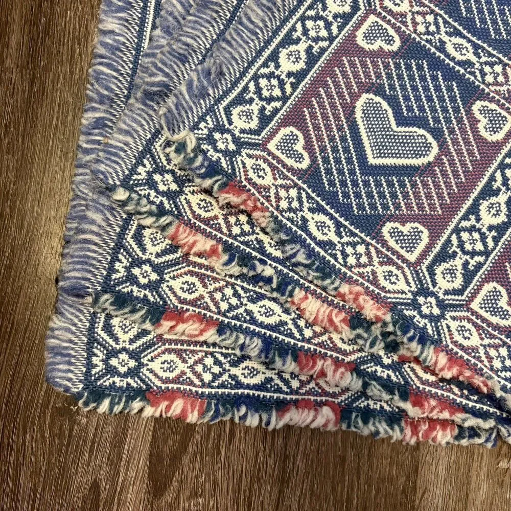 Vtg Placemats 4 Heart Reversible 80's Style Fringe Granny Cottage Core Pink Blue